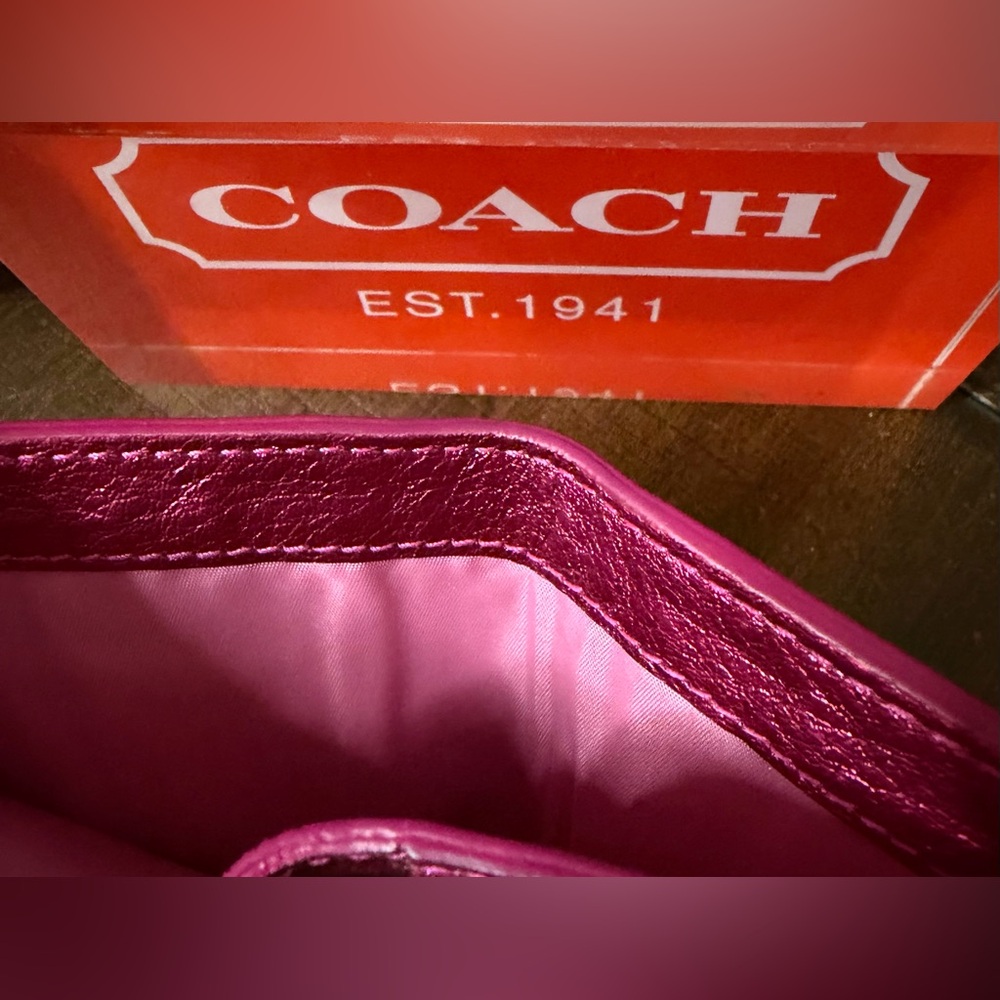 Coach Metallic Heart Crossbody Bag & Wallet & Wristlet - Picture 14 of 16